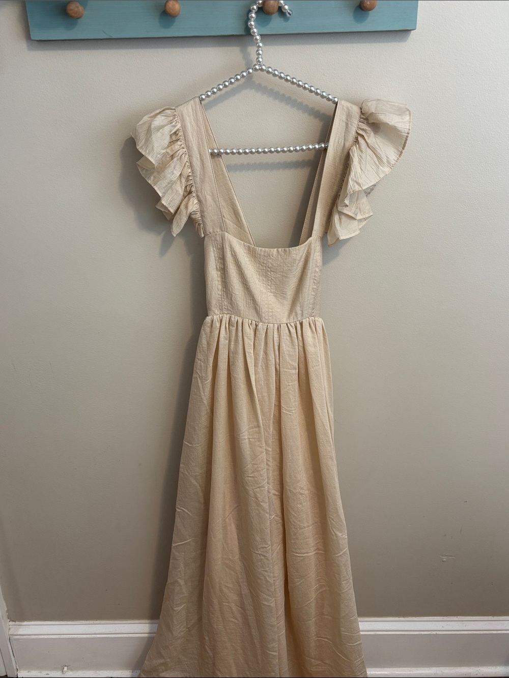 NEW Mable Cream Ruffle Sleeve Maxi Dress with bow back size medium